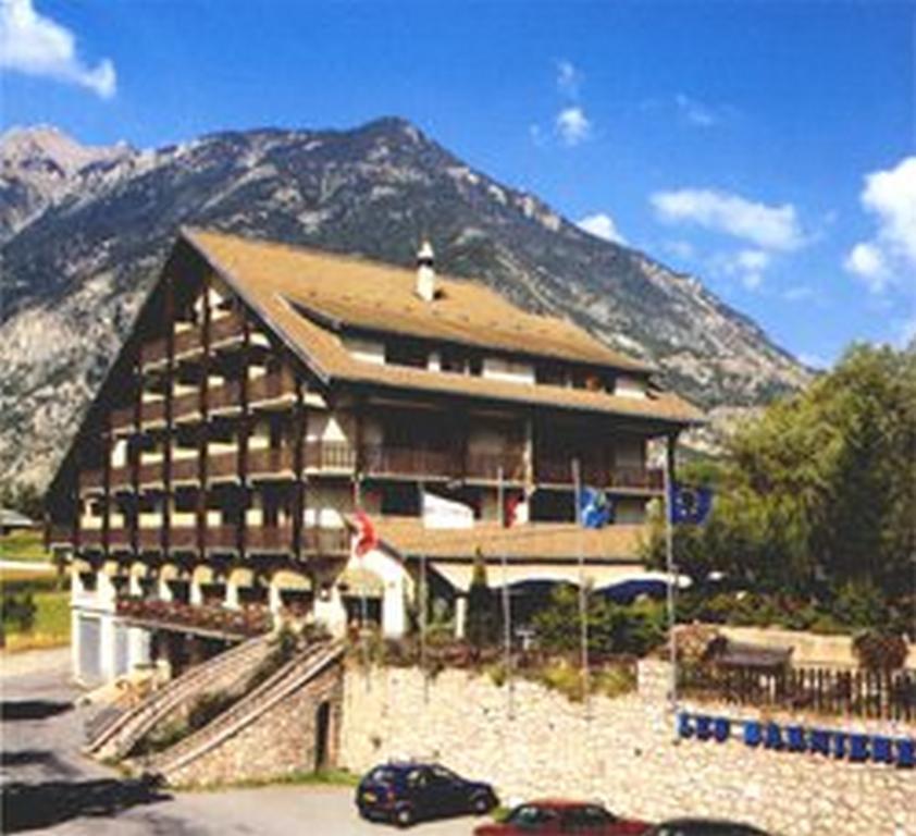 Hotel Les Barnieres Гийестр Экстерьер фото